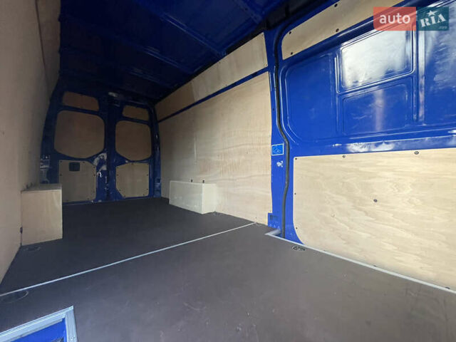 Синий Мерседес Sprinter, объемом двигателя 1.95 л и пробегом 290 тыс. км за 24999 $, фото 44 на Automoto.ua