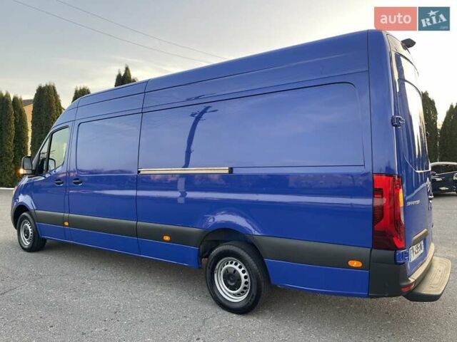 Синий Мерседес Sprinter, объемом двигателя 1.95 л и пробегом 296 тыс. км за 29550 $, фото 14 на Automoto.ua