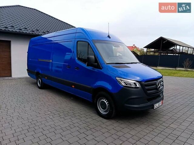 Синий Мерседес Sprinter, объемом двигателя 3 л и пробегом 9 тыс. км за 67375 $, фото 2 на Automoto.ua