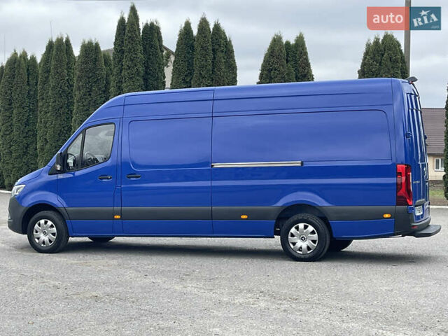 Синий Мерседес Sprinter, объемом двигателя 0 л и пробегом 300 тыс. км за 29999 $, фото 15 на Automoto.ua