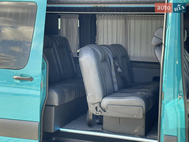 Синий Мерседес Sprinter, объемом двигателя 3 л и пробегом 101 тыс. км за 69500 $, фото 25 на Automoto.ua