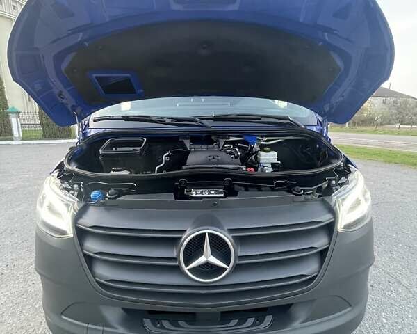 Синий Мерседес Sprinter, объемом двигателя 1.95 л и пробегом 296 тыс. км за 29550 $, фото 73 на Automoto.ua