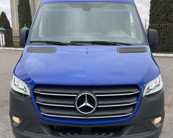 Синій Мерседес Sprinter, об'ємом двигуна 0 л та пробігом 300 тис. км за 31500 $, фото 41 на Automoto.ua