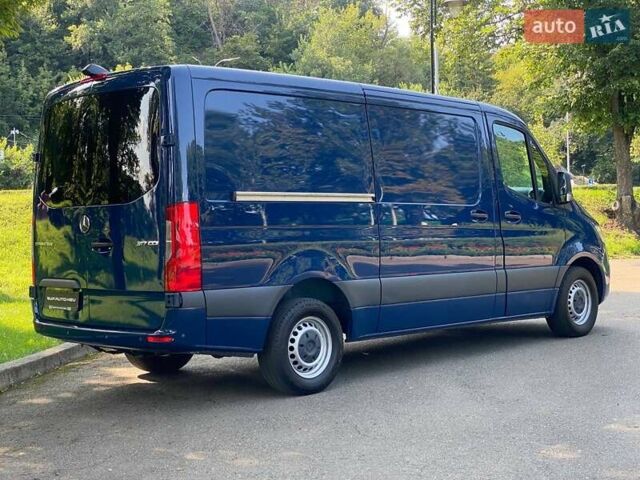 Синий Мерседес Sprinter, объемом двигателя 1.95 л и пробегом 190 тыс. км за 28800 $, фото 10 на Automoto.ua