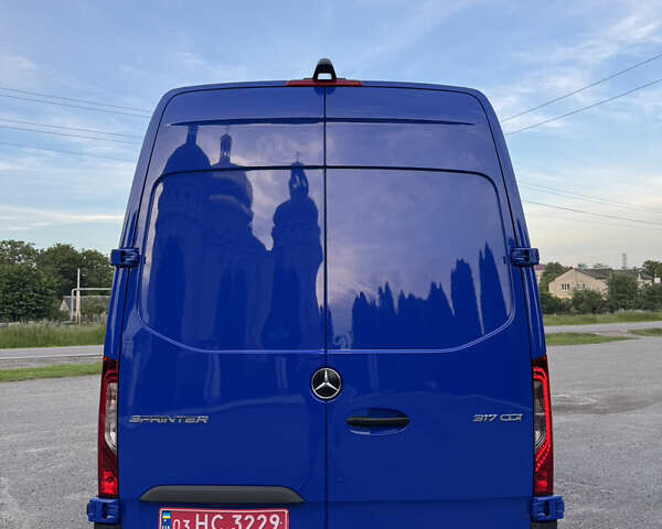 Синий Мерседес Sprinter, объемом двигателя 2 л и пробегом 270 тыс. км за 29090 $, фото 31 на Automoto.ua