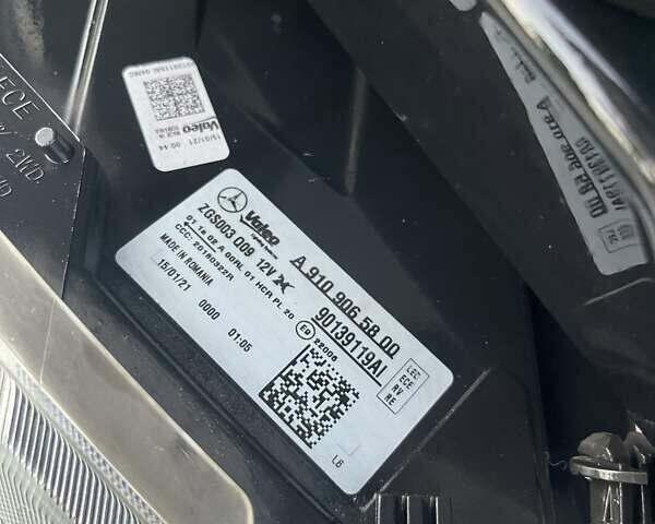 Синий Мерседес Sprinter, объемом двигателя 1.95 л и пробегом 296 тыс. км за 29550 $, фото 80 на Automoto.ua