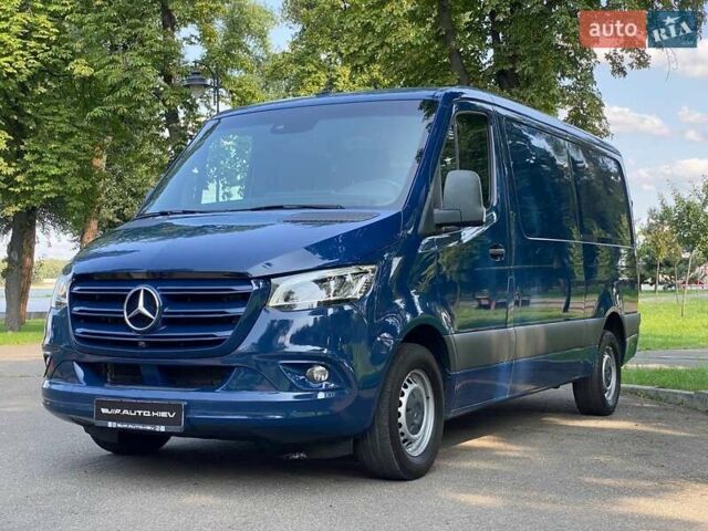 Синий Мерседес Sprinter, объемом двигателя 1.95 л и пробегом 190 тыс. км за 27500 $, фото 7 на Automoto.ua