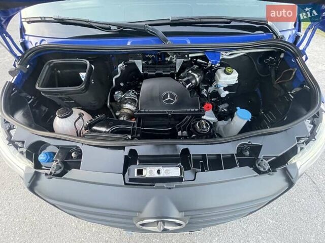 Синий Мерседес Sprinter, объемом двигателя 1.95 л и пробегом 296 тыс. км за 29550 $, фото 72 на Automoto.ua