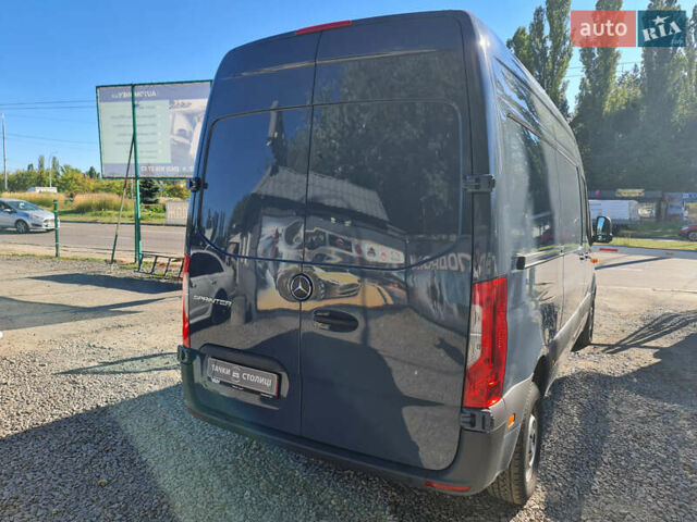 Синий Мерседес Sprinter, объемом двигателя 2.2 л и пробегом 50 тыс. км за 30000 $, фото 4 на Automoto.ua