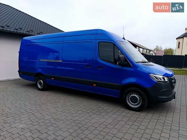 Синий Мерседес Sprinter, объемом двигателя 2.99 л и пробегом 9 тыс. км за 71587 $, фото 3 на Automoto.ua
