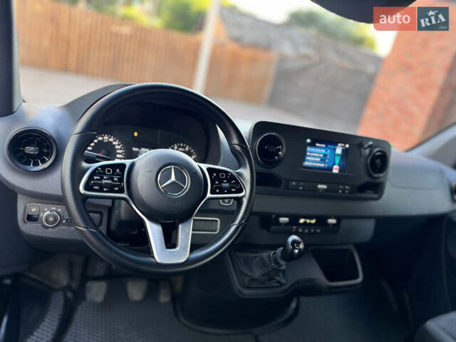 Синий Мерседес Sprinter, объемом двигателя 2.2 л и пробегом 50 тыс. км за 33022 $, фото 10 на Automoto.ua