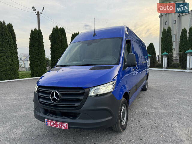 Синий Мерседес Sprinter, объемом двигателя 2 л и пробегом 270 тыс. км за 29090 $, фото 3 на Automoto.ua