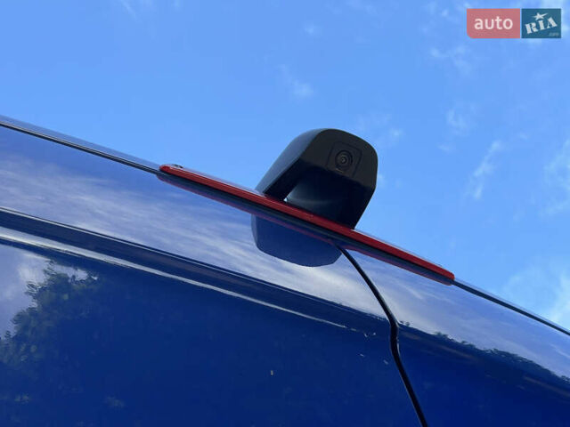 Синій Мерседес Sprinter, об'ємом двигуна 1.95 л та пробігом 296 тис. км за 25999 $, фото 20 на Automoto.ua