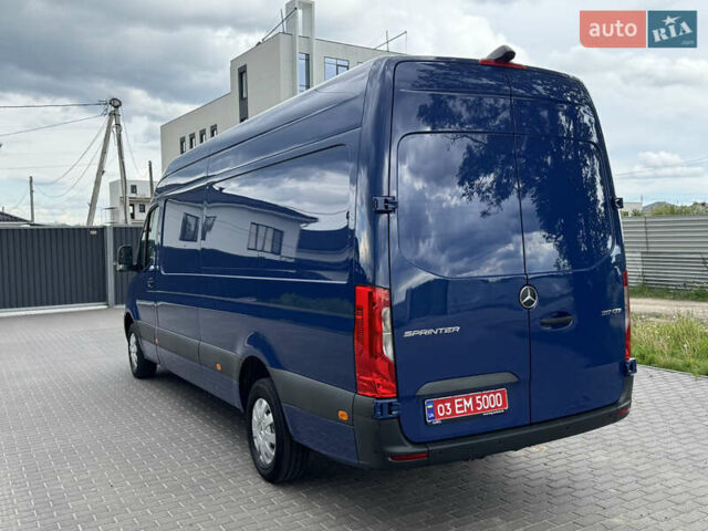 Синий Мерседес Sprinter, объемом двигателя 0 л и пробегом 275 тыс. км за 31900 $, фото 7 на Automoto.ua