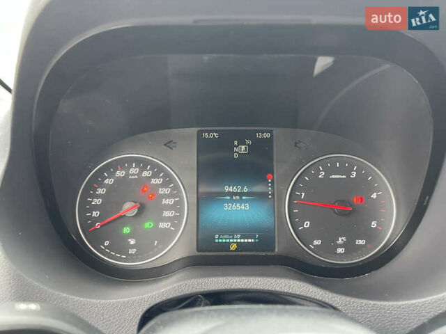 Синий Мерседес Sprinter, объемом двигателя 0 л и пробегом 300 тыс. км за 29999 $, фото 74 на Automoto.ua