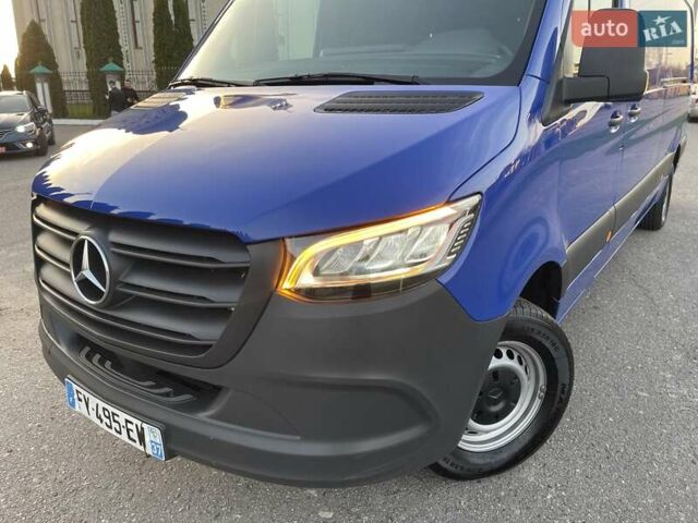 Синий Мерседес Sprinter, объемом двигателя 1.95 л и пробегом 296 тыс. км за 29550 $, фото 10 на Automoto.ua