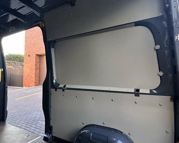 Синий Мерседес Sprinter, объемом двигателя 2.2 л и пробегом 146 тыс. км за 24863 $, фото 42 на Automoto.ua