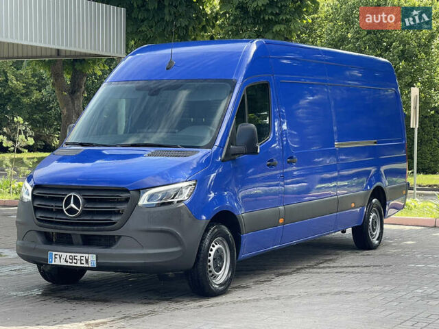 Синій Мерседес Sprinter, об'ємом двигуна 1.95 л та пробігом 296 тис. км за 25999 $, фото 1 на Automoto.ua
