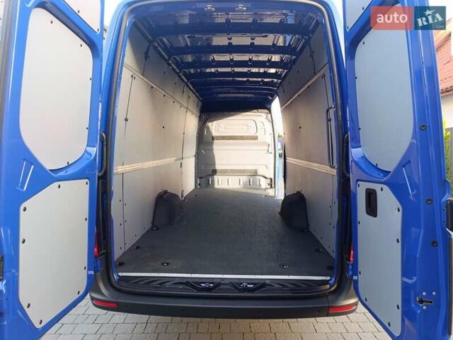 Синий Мерседес Sprinter, объемом двигателя 2.99 л и пробегом 9 тыс. км за 71587 $, фото 28 на Automoto.ua