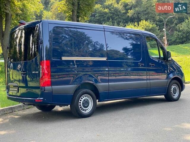 Синий Мерседес Sprinter, объемом двигателя 1.95 л и пробегом 190 тыс. км за 27500 $, фото 14 на Automoto.ua