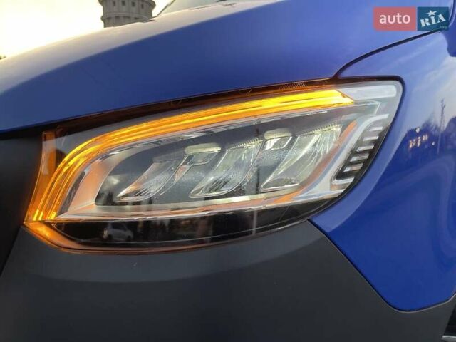 Синий Мерседес Sprinter, объемом двигателя 1.95 л и пробегом 296 тыс. км за 29550 $, фото 9 на Automoto.ua