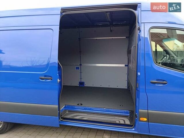 Синий Мерседес Sprinter, объемом двигателя 2.99 л и пробегом 9 тыс. км за 71587 $, фото 24 на Automoto.ua