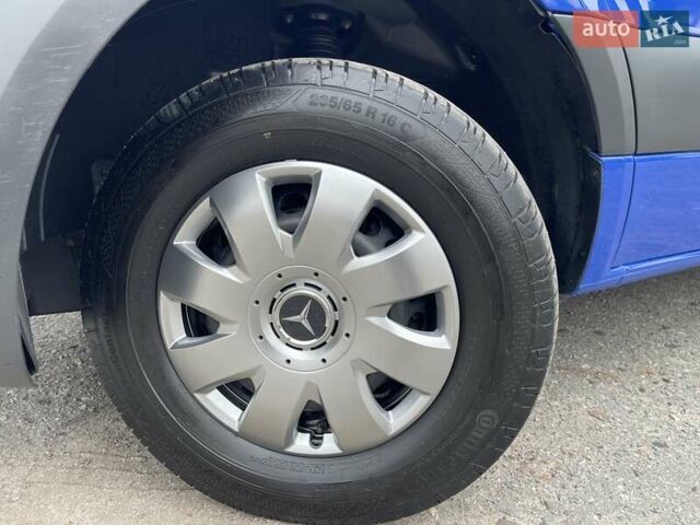 Синій Мерседес Sprinter, об'ємом двигуна 0 л та пробігом 300 тис. км за 31500 $, фото 10 на Automoto.ua