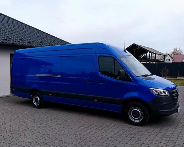 Синий Мерседес Sprinter, объемом двигателя 2.99 л и пробегом 9 тыс. км за 71587 $, фото 2 на Automoto.ua