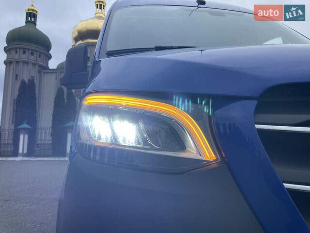 Синий Мерседес Sprinter, объемом двигателя 0 л и пробегом 300 тыс. км за 29999 $, фото 43 на Automoto.ua