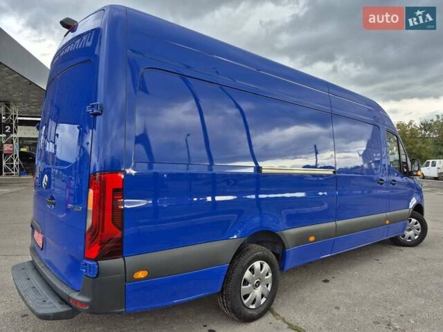 Синій Мерседес Sprinter, об'ємом двигуна 0 л та пробігом 300 тис. км за 29999 $, фото 34 на Automoto.ua