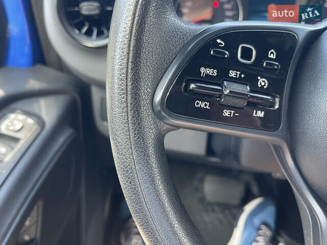 Синій Мерседес Sprinter, об'ємом двигуна 1.95 л та пробігом 296 тис. км за 25999 $, фото 32 на Automoto.ua