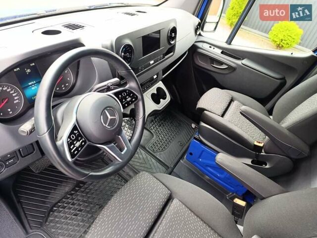 Синий Мерседес Sprinter, объемом двигателя 2.99 л и пробегом 9 тыс. км за 71587 $, фото 17 на Automoto.ua