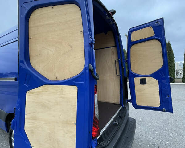 Синий Мерседес Sprinter, объемом двигателя 0 л и пробегом 300 тыс. км за 29999 $, фото 97 на Automoto.ua