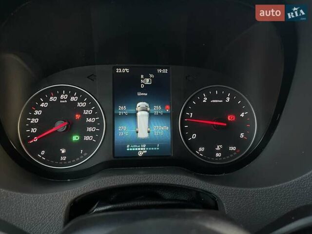 Синий Мерседес Sprinter, объемом двигателя 1.95 л и пробегом 296 тыс. км за 29550 $, фото 67 на Automoto.ua