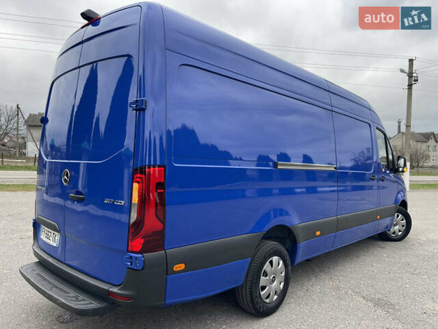Синий Мерседес Sprinter, объемом двигателя 0 л и пробегом 300 тыс. км за 29999 $, фото 31 на Automoto.ua