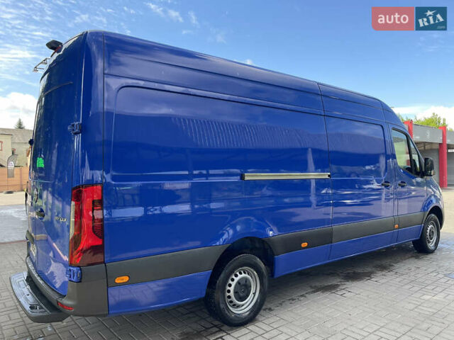 Синій Мерседес Sprinter, об'ємом двигуна 1.95 л та пробігом 296 тис. км за 25999 $, фото 7 на Automoto.ua