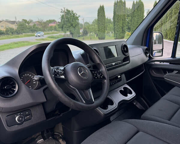 Синий Мерседес Sprinter, объемом двигателя 2 л и пробегом 270 тыс. км за 29090 $, фото 11 на Automoto.ua