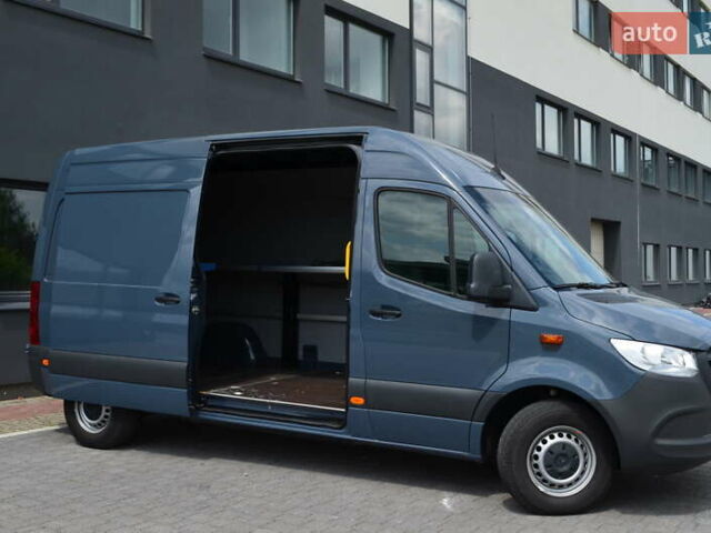 Синий Мерседес Sprinter, объемом двигателя 0 л и пробегом 23 тыс. км за 23200 $, фото 24 на Automoto.ua