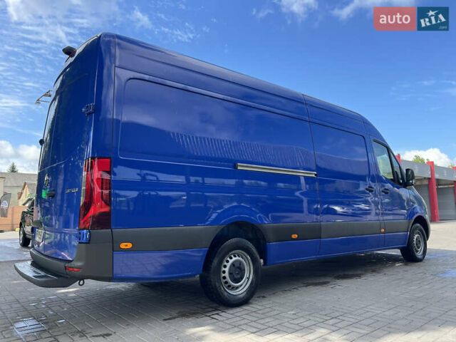 Синій Мерседес Sprinter, об'ємом двигуна 1.95 л та пробігом 296 тис. км за 25999 $, фото 8 на Automoto.ua