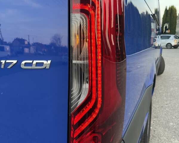 Синий Мерседес Sprinter, объемом двигателя 1.95 л и пробегом 296 тыс. км за 29550 $, фото 23 на Automoto.ua