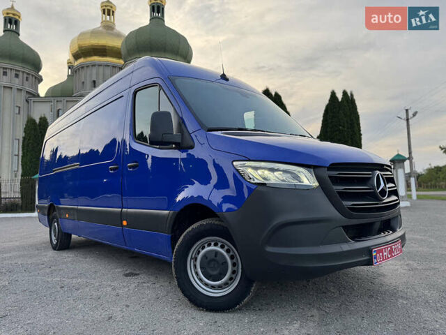 Синий Мерседес Sprinter, объемом двигателя 2 л и пробегом 270 тыс. км за 29090 $, фото 1 на Automoto.ua