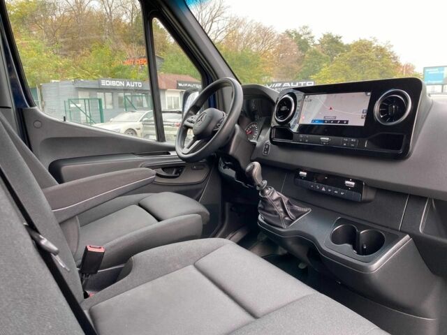 Синий Мерседес Sprinter, объемом двигателя 2 л и пробегом 190 тыс. км за 655 $, фото 13 на Automoto.ua