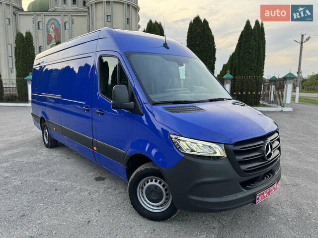 Синий Мерседес Sprinter, объемом двигателя 2 л и пробегом 270 тыс. км за 29090 $, фото 2 на Automoto.ua