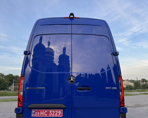 Синий Мерседес Sprinter, объемом двигателя 2 л и пробегом 270 тыс. км за 29090 $, фото 30 на Automoto.ua