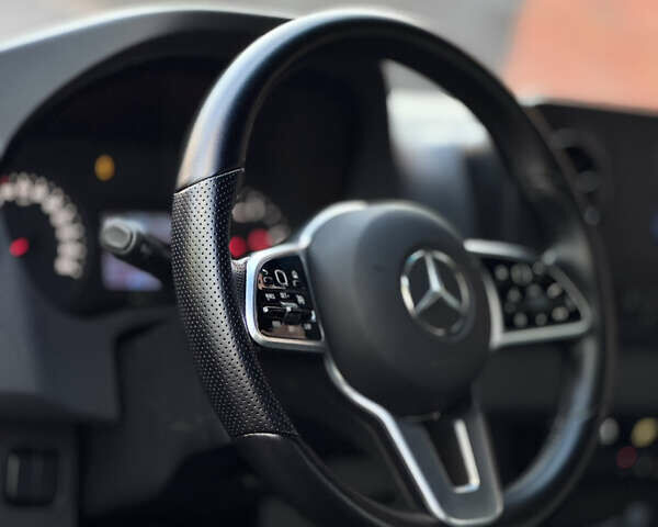 Синий Мерседес Sprinter, объемом двигателя 2.2 л и пробегом 50 тыс. км за 33022 $, фото 12 на Automoto.ua