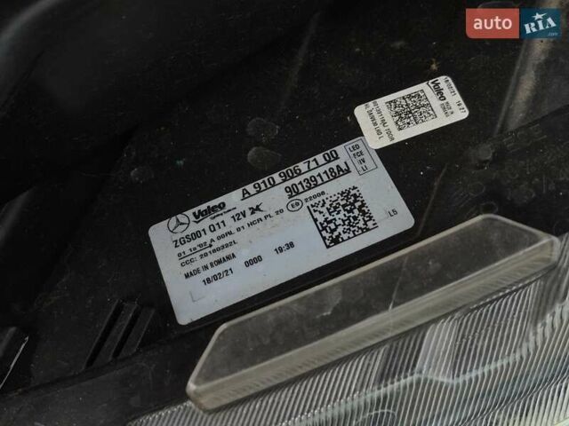 Синій Мерседес Sprinter, об'ємом двигуна 0 л та пробігом 300 тис. км за 29999 $, фото 81 на Automoto.ua
