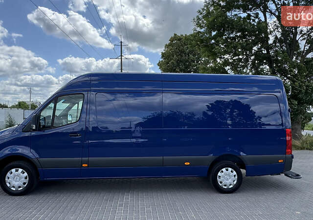 Синий Мерседес Sprinter, объемом двигателя 0 л и пробегом 237 тыс. км за 33500 $, фото 4 на Automoto.ua