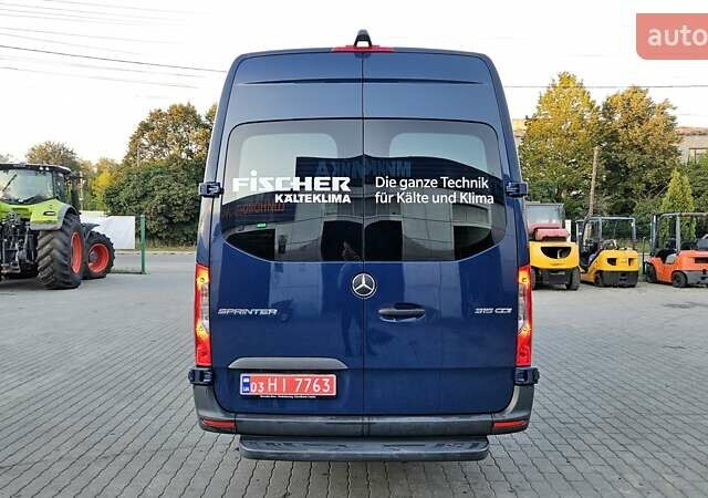 Синий Мерседес Sprinter, объемом двигателя 1.95 л и пробегом 279 тыс. км за 27550 $, фото 8 на Automoto.ua