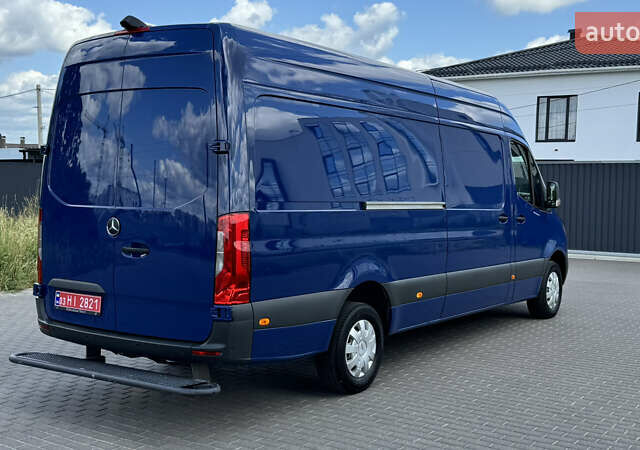 Синий Мерседес Sprinter, объемом двигателя 0 л и пробегом 237 тыс. км за 33500 $, фото 10 на Automoto.ua