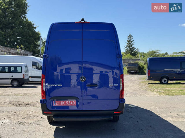 Синий Мерседес Sprinter, объемом двигателя 2.2 л и пробегом 197 тыс. км за 26900 $, фото 8 на Automoto.ua